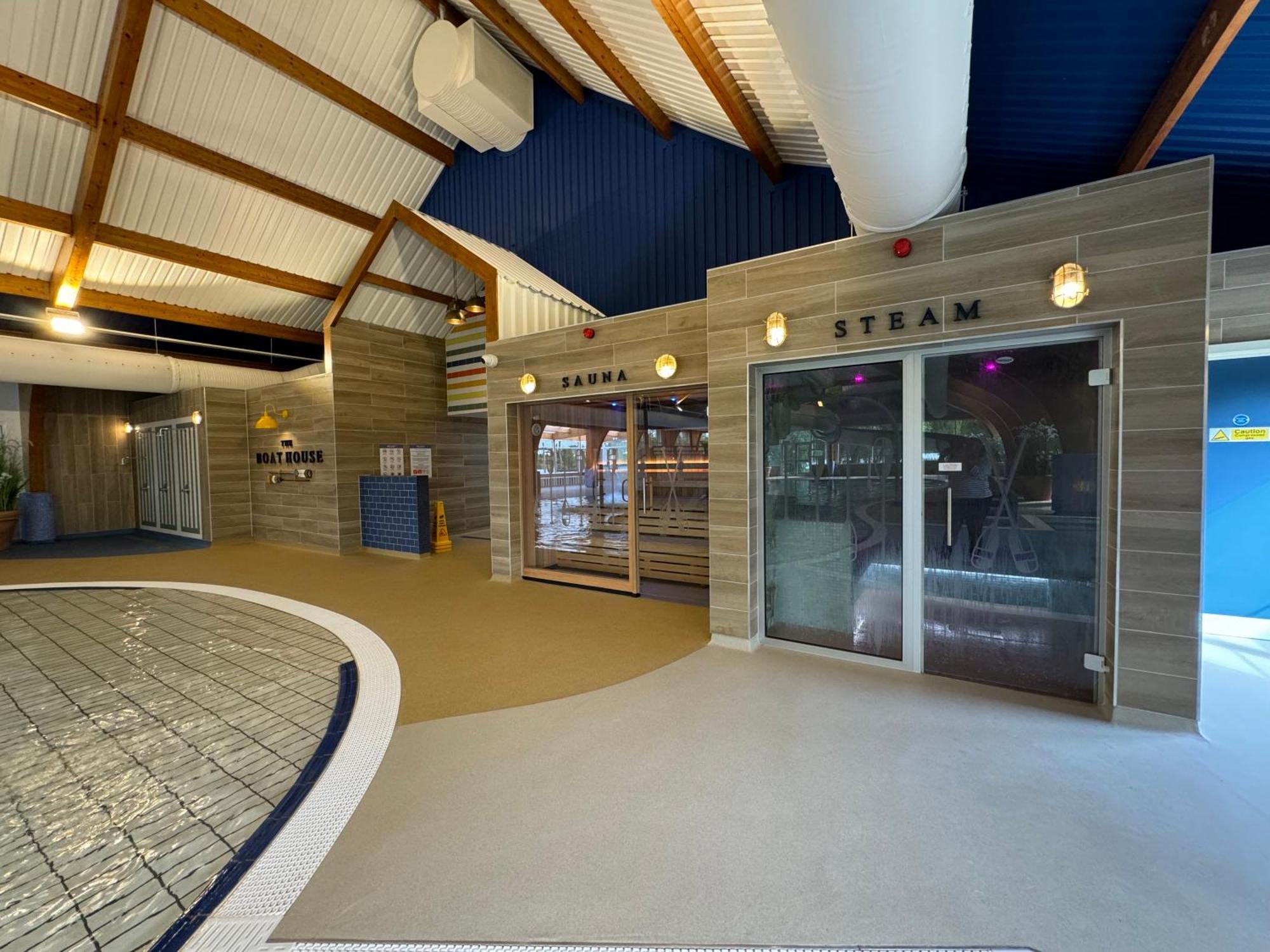 Paws Lodge, Hot Tub, Pet Friendly 南塞尔尼 外观 照片